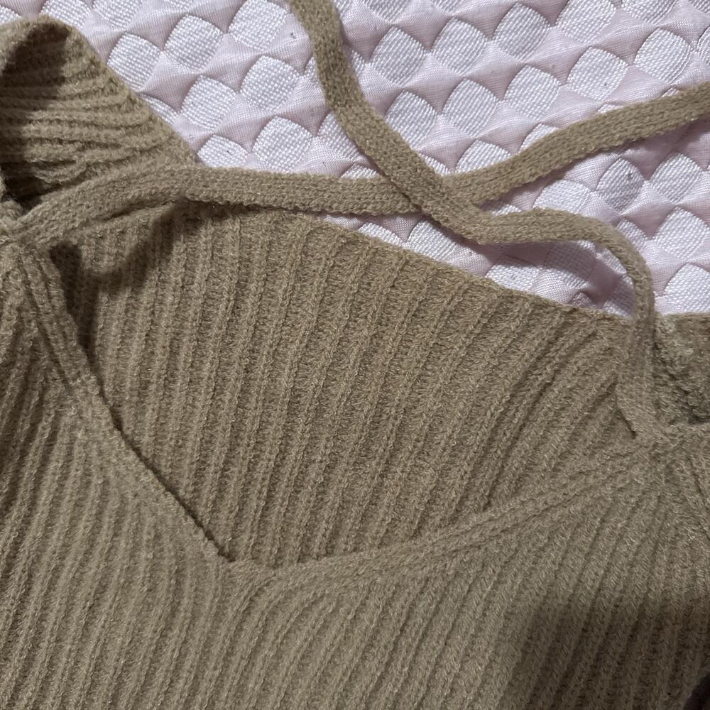 Brown Cropped Off the shoulder Sweater Top - Picture 4 of 5
